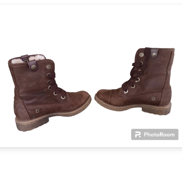 Roxy Boots - Picture 3 of 8